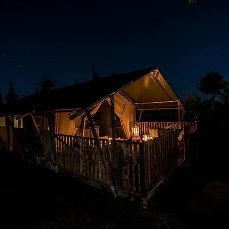 Glamping Tenuta Poggio Rosso Luxury tent Populonia