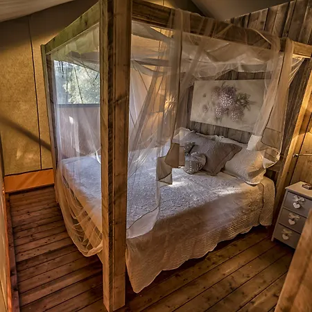 Glamping Tenuta Poggio Rosso 3*